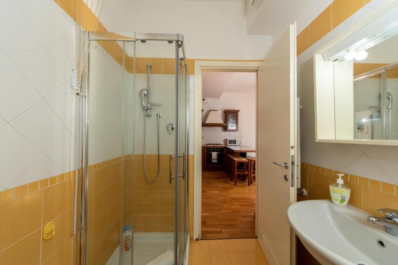 Апартаменти Housmart Milazzo 5 Болонья Екстер'єр фото