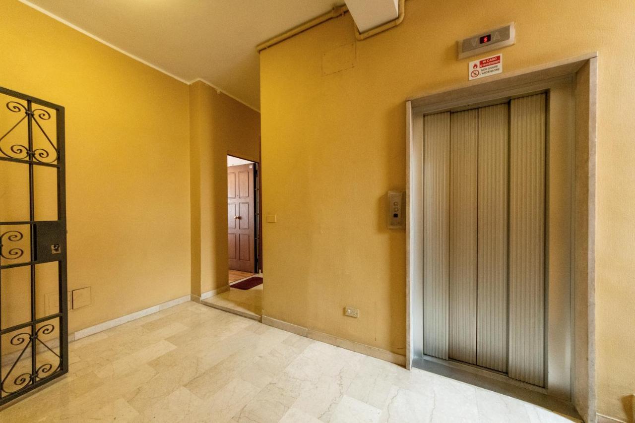 Апартаменти Housmart Milazzo 5 Болонья Екстер'єр фото