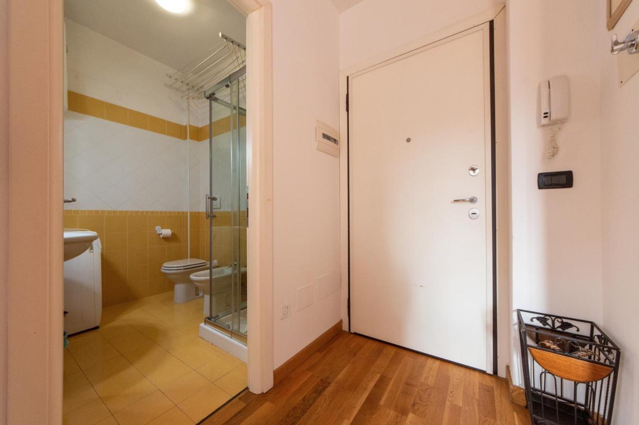 Апартаменти Housmart Milazzo 5 Болонья Екстер'єр фото